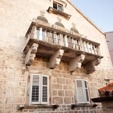 Hvar Royale - 5 Bedroom - Indoor Pool - Beautiful Heritage * Χβαρ