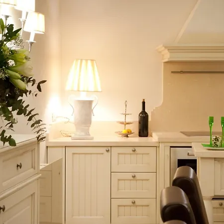 Hvar Royale - 5 Bedroom - Indoor Pool - Beautiful Heritage Βίλα *