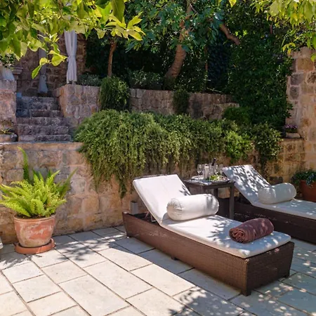 Βίλα Hvar Royale - 5 Bedroom - Indoor Pool - Beautiful Heritage Χβαρ