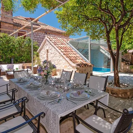Villa Hvar Royale - 5 Bedroom - Indoor Pool - Beautiful Heritage Hvar Town