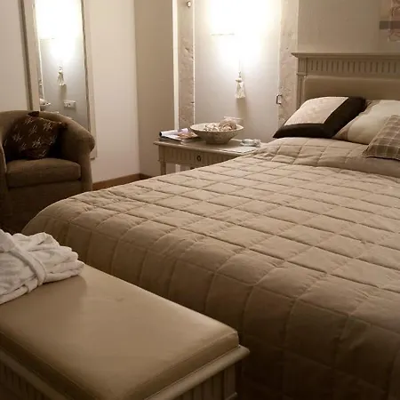 Hvar Royale - 5 Bedroom - Indoor Pool - Beautiful Heritage * Hvar Town