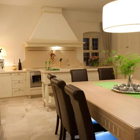 Hvar Royale - 5 Bedroom - Indoor Pool - Beautiful Heritage Villa Hvar Town
